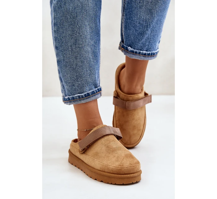 Dámské pantofle vyhřívané kožíškem na platformě Camel Azida