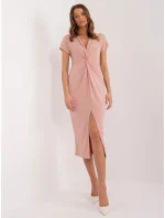 Sukienka DHJ SK model 20095220 ciemny różowy - FPrice