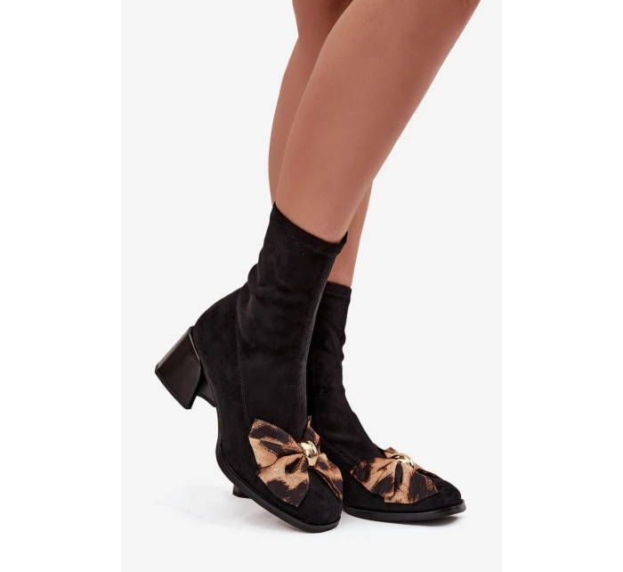 Dámské kotníkové boty s mašlí D&A – černé Dámské kotníkové boty s mašlí D&A – černé