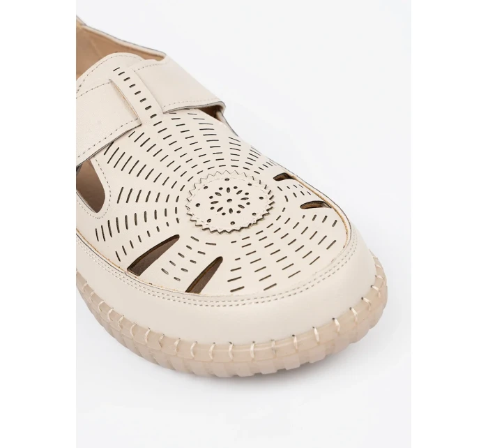 Módní dámské  polobotky hnědé na plochém podpatku