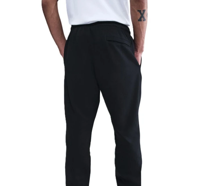 Kalhoty Nike Club M FN3808-010