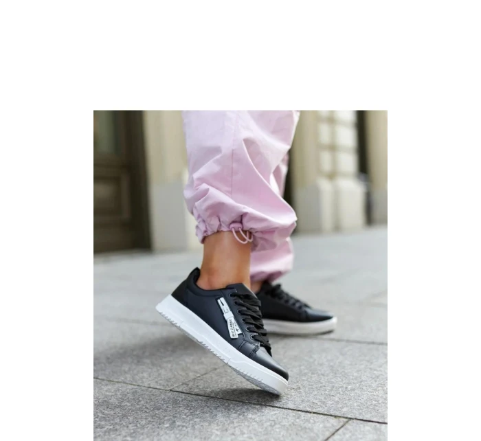 Tenisky  model 207295 Solea