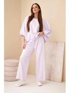 Dámský souprava viskózová máslo s širokou nohavicí a volnou blůzou světle fialový