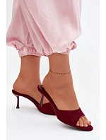 Sandály z imitace semiše na podpatku bordové model 22103082 - Boto Sandály z imitace semiše na podpatku bordové model 22103082 - Boto