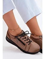 Kožené dámské polobotky na platformě model 22100867 Béžové - VINCEZA Kožené dámské polobotky na platformě model 22100867 Béžové - VINCEZA