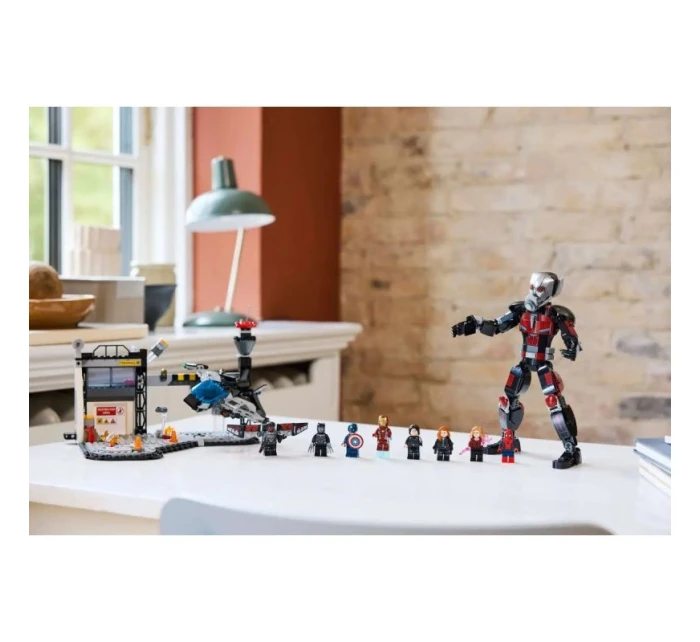 LEGO MARVEL SUPER HEROES 76314 Captain America: Válka hrdinů - bitva