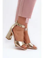 Sandály na podpatku  model 197090 Step in style