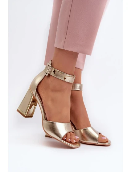 Sandály na podpatku  model 197090 Step in style