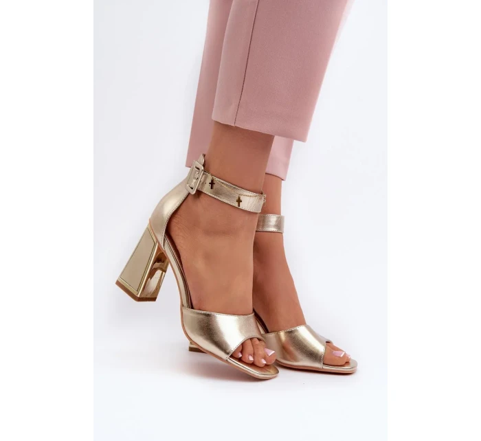 Sandály na podpatku  model 197090 Step in style