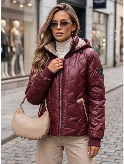 Kurtka damska przejściowa z odpinanym kapturem bordowa model 22361791 - FashionStreet Kurtka damska przejściowa z odpinanym kapturem bordowa model 22361791 - FashionStreet