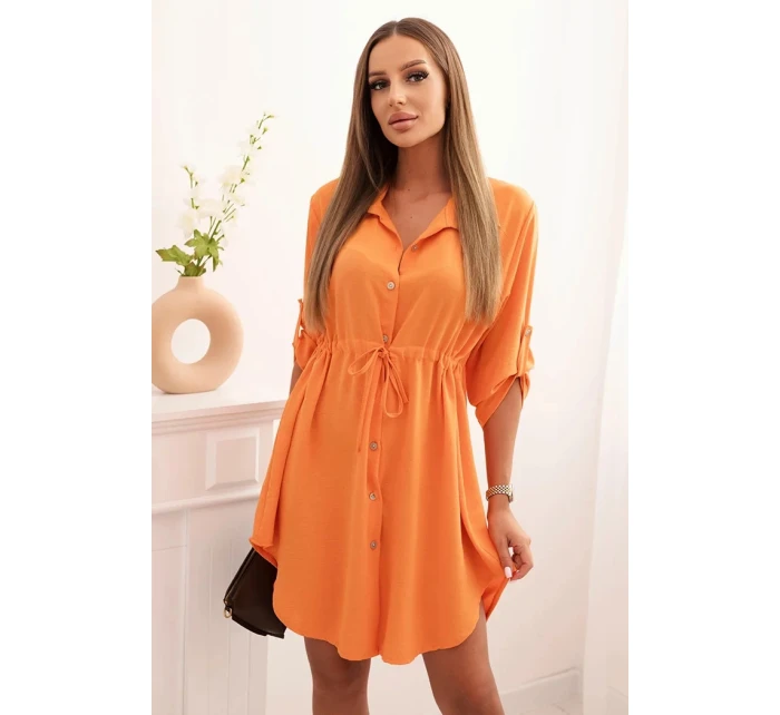 Šaty se zapínáním na knoflíky a zavazováním v pase pomeranč