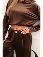 Dámský teplákový komplet z veluru se širokými nohavicemi a mikinou s kapucí hnědý Dámský teplákový komplet z veluru se širokými nohavicemi a mikinou s kapucí hnědý
