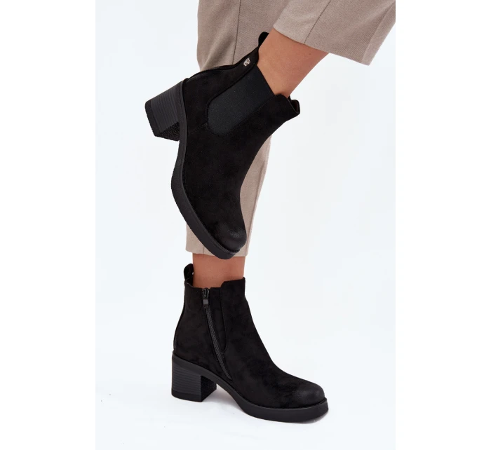 Dámské kotníkové boty na podpatku vyhřívané černé model 21707445 - Boto Dámské kotníkové boty na podpatku vyhřívané černé model 21707445 - Boto