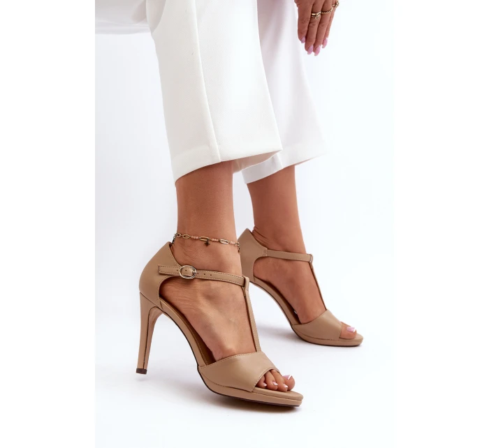 Dámské sandály na podpatku z ekokože béžové obdaria Dámské sandály na podpatku z ekokože béžové obdaria
