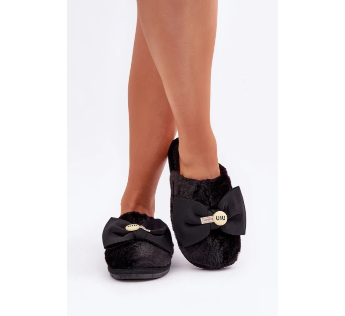 Dámské Pantofle S Kožíškem A Mašlí Černé model 21681843 - Boto Dámské Pantofle S Kožíškem A Mašlí Černé model 21681843 - Boto