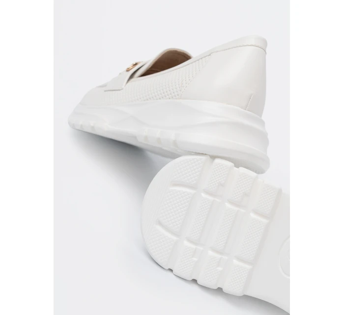 Pěkné mokasíny dámské bílé platforma Pěkné mokasíny dámské bílé platforma