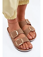 Dámské pantofle se zlatými sponami model 22094931 světle hnědé - Inblu Dámské pantofle se zlatými sponami model 22094931 světle hnědé - Inblu