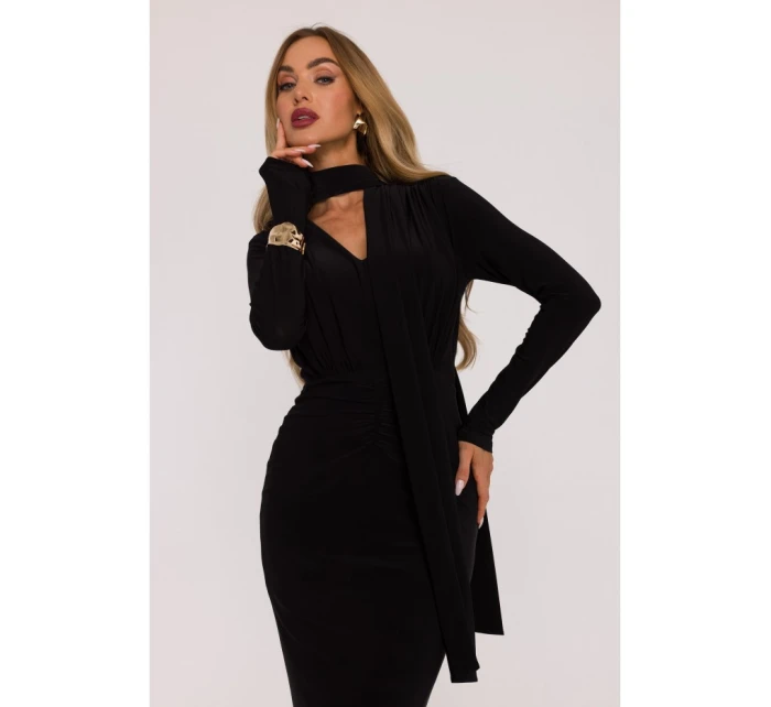 Šaty s řasením a  černé model 21479367 - Moe