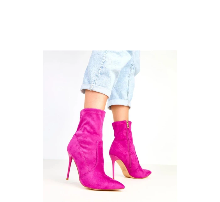 Boty na podpatku  model 217904 Solea