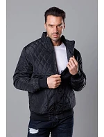 Černá pánská prošívaná bunda se stahovacími lemy model 18347930 - J.STYLE Černá pánská prošívaná bunda se stahovacími lemy model 18347930 - J.STYLE