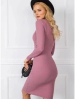 Vypasované žebrované šaty ve špinavě růžové barvě s rolákem Rue Paris model 19447354 - Factory Price