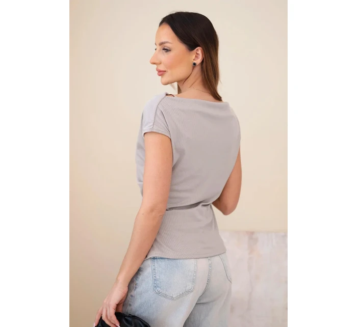 Dámská žebrovaná halenka z viskózy s vodopádovým výstřihem a řasením fango