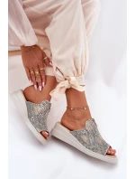 Dámské sandály na klínu se zipem zvířecí vzor béžové Irriva Dámské sandály na klínu se zipem zvířecí vzor béžové Irriva