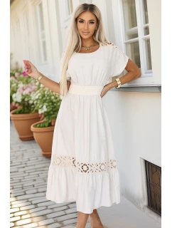 model 21214378 Jemné šaty v boho stylu s prolamovanými vsadkami ecru barva - numoco basic