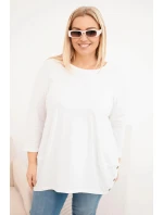 Dámská blůza Plus Size z bavlny s ozdobnými knoflíky a ohrnutými rukávy ecru Dámská blůza Plus Size z bavlny s ozdobnými knoflíky a ohrnutými rukávy ecru