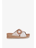 Dámské pantofle na klínu s ozdobnou přezkou Inblu – světle béžové