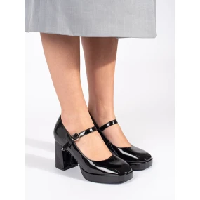 Krásné  polobotky dámské černé na širokém podpatku