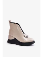 Boty na klínovém podpatku model 201014 Step in style Boty na klínovém podpatku model 201014 Step in style