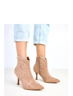 Boty na podpatku  model 217907 Solea