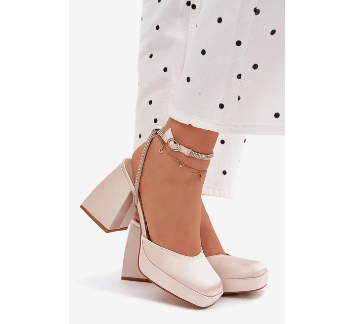 Dámské sandály na podpatku typu sloupek s páskem se šperky Zlaté Seraphina Dámské sandály na podpatku typu sloupek s páskem se šperky Zlaté Seraphina