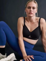 Dámská podprsenka Triaction Gravity Lite P EX - BLACK - černá 0004 - TRIUMPH