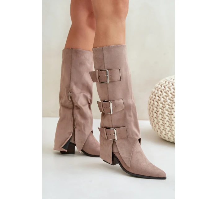 Kozačky Na Podpatku S Ohnutou Holení A Přezkami Béžové Vamissa Kozačky Na Podpatku S Ohnutou Holení A Přezkami Béžové Vamissa