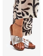 Dámské Pantofle Na Korek Platformě S Přezkou Stříbrné Vianara Dámské Pantofle Na Korek Platformě S Přezkou Stříbrné Vianara