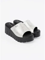 Moderní nazouváky dámské stříbrné platforma Moderní nazouváky dámské stříbrné platforma