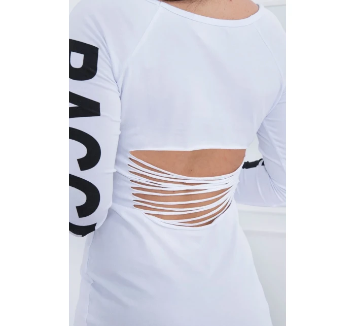 Otrhané bílé šaty Otrhané bílé šaty