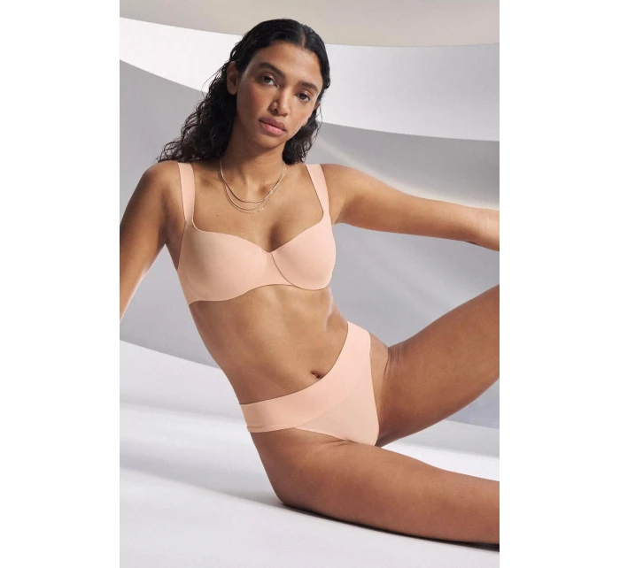 Dámská tanga Body MakeUp Illusion String EX UNKNOWN pudrová model 21366381 - Triumph