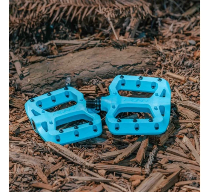 Pedály model 21853531 S tyrkysová - FUNN Pedály model 21853531 S tyrkysová - FUNN