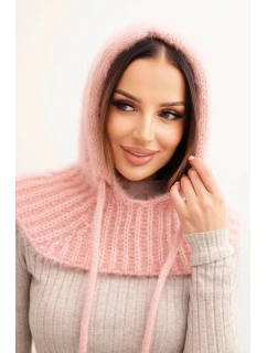Dámská čepice s kapucí z jemným pletením s tkaničkami pudrově růžová