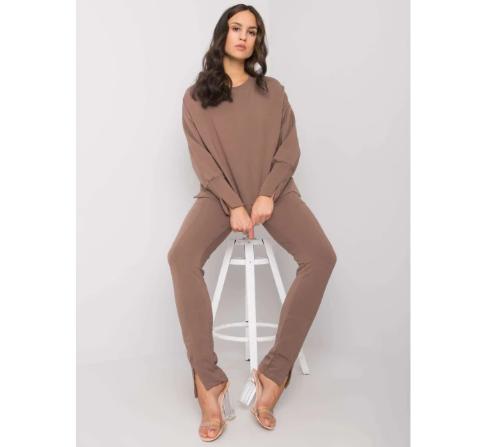 Souprava RV KMPL 7333.02 hnědá