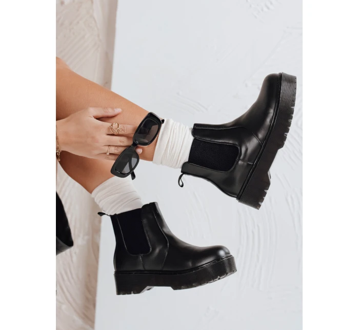 Dámské kozačky s podrážkou černé Dstreet model 21981267 - FashionStreet