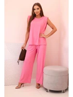 Dámský komplet z viskózy bez rukávů a rovnými kalhotami růžový Dámský komplet z viskózy bez rukávů a rovnými kalhotami růžový