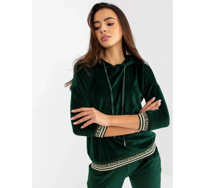 Souprava RV KMPL 8286.40 tmavě zelená Souprava RV KMPL 8286.40 tmavě zelená