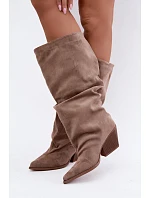 Dámské kozačky s horní částí na podpatku semišové Khaki model 22391288 - Boto Dámské kozačky s horní částí na podpatku semišové Khaki model 22391288 - Boto
