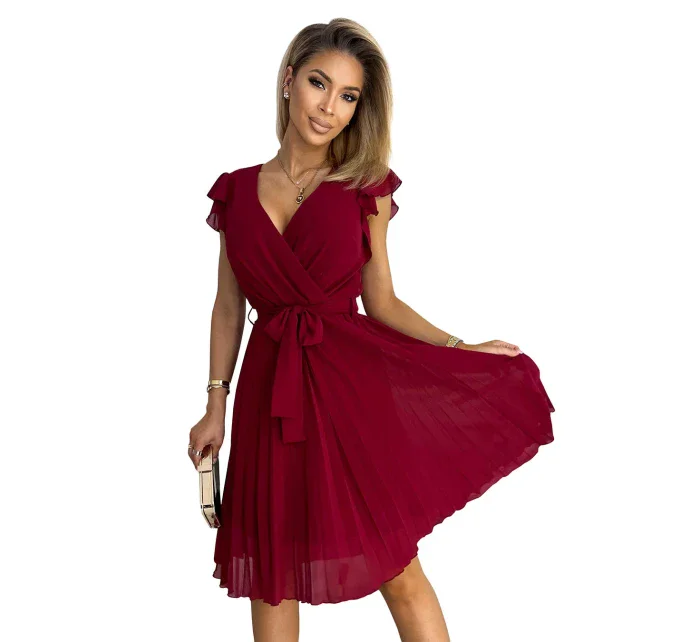 Dámské plisované šaty ve vínové bordó barvě s výstřihem a volánky model 17921506 - numoco