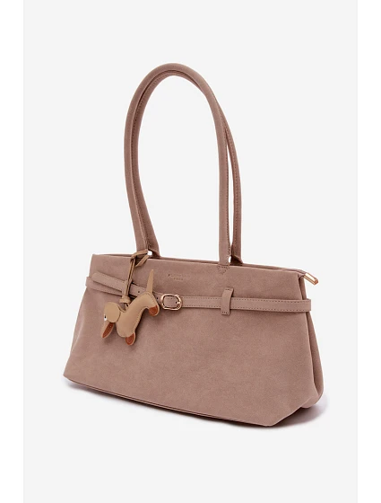 Kožená kabelka z imitace semiše s přívěskem béžová model 22111698 - Flora&Co