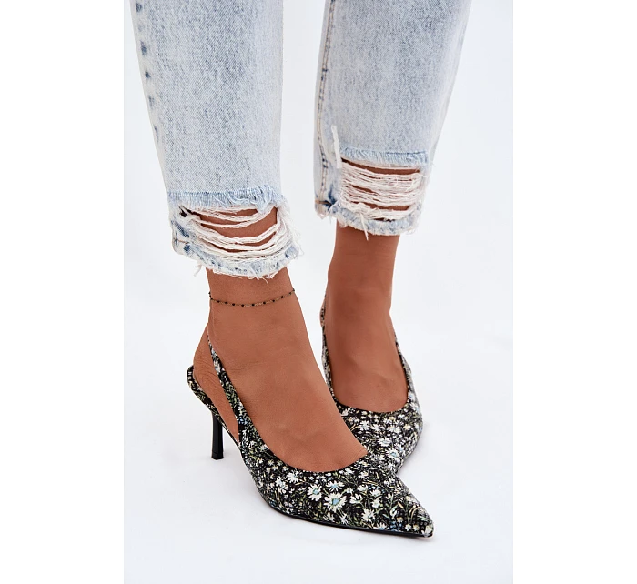 Zdobené dámské sandály na podpatku s květinovým vzorem Černé model 22103124 - Boto